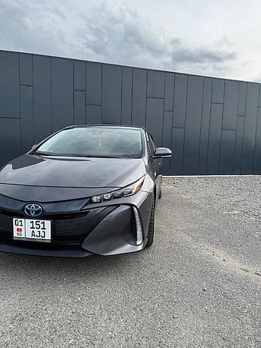 toyota: Toyota Prius: 2019 г., 1.8 л, Вариатор, Гибрид, Хэтчбэк — 9