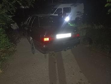 Volkswagen Vento: 1992 г., 2 л, Механика, Бензин, Седан — 1