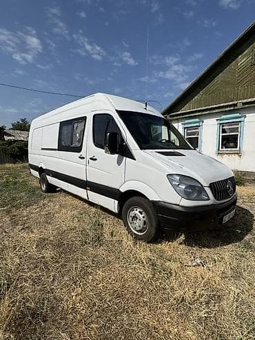 электр авто: Жеңил жүк ташуучу унаа, Mercedes-Benz, Колдонулган — 2
