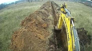 Сантехнические работы: Сантехнические и земляные работы под ключ. Услуги: - Монтаж наружной — 9
