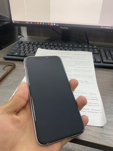 телефон blackview: IPhone 11, Б/у, 128 ГБ, Чехол, 69 % — 8