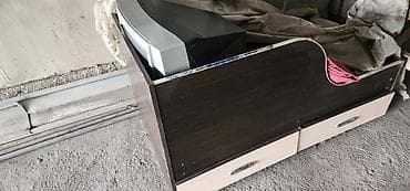 кухонные гарнитуры б: Б/У детская кровать с выдвижными ящиками + с Б/У телевизором - — 3