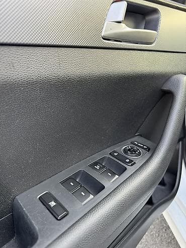 крыша на камри 45: Hyundai Sonata: 2017 г., 2 л, Автомат, Газ, Седан — 9
