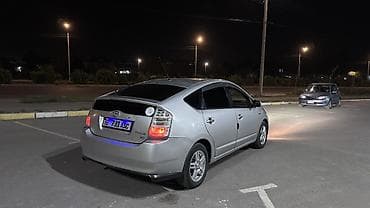 Транспорт: Toyota Prius: 2005 г., 1.5 л, Вариатор, Гибрид, Лифтбек — 3