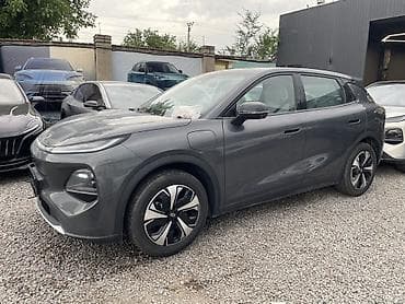 х5 g05: Changan Qiyuan Q05: 2026 г., Электромобиль, Кроссовер — 2