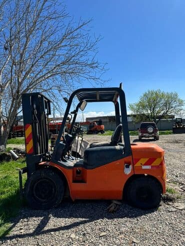 покрышка на погрузчик цена: Погрузчик, Shantui, 2018 г., Колесный, Вилочный — 4