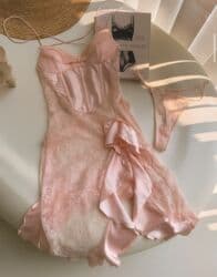 белая ночная сорочка: Комплект, Пеньюар, Стринги, Атлас, С кружевом — 5