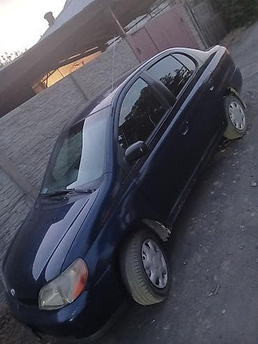 lexus ls400: Toyota Echo: 2001 г., 1.5 л, Автомат, Бензин, Седан — 2