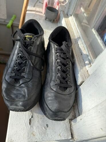 Мужские кроссовки, 41.5, Reebok, Б/у, цвет - Черный, Самовывоз