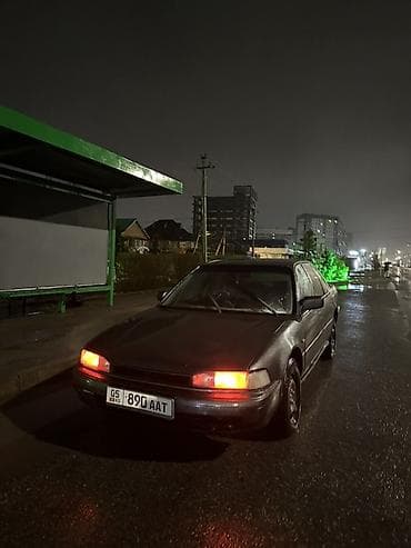 Продажа авто: Honda Accord: 1990 г., 2 л, Механика, Бензин, Седан — 4