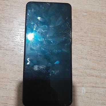 Мобильные телефоны: Samsung Galaxy A51, цвет - Черный, 2 SIM — 2