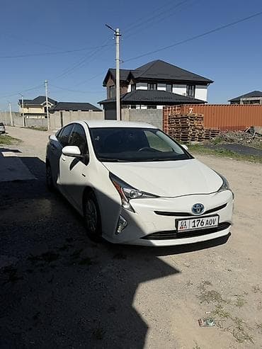 mark 3: Toyota Prius: 2017 г., 1.8 л, Вариатор, Гибрид, Хэтчбэк — 2