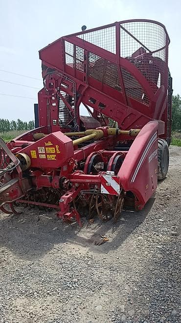 krone sd: Свеклоуборочный комбайн GRIMME (модель линейки Rootster) — 1