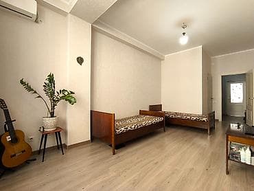 токмакская: 1 комната, 41 м², Индивидуалка, 5 этаж, Евроремонт — 4