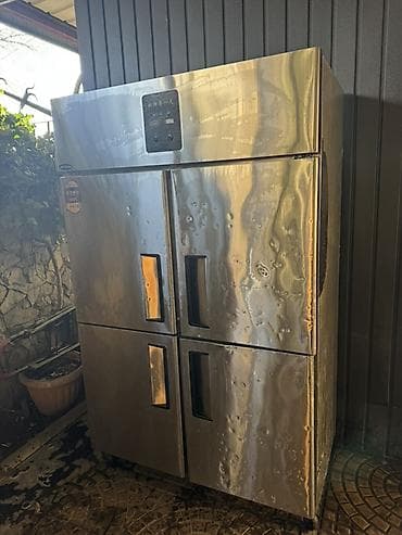 Морозильные шкафы, лари: Промышленный холодильный шкаф из нержавеющей стали, 4‑дверный — 1