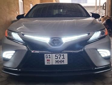 Toyota Camry: 2018 г., 2.5 л, Автомат, Бензин, Седан at lalafo.kg Toyota Camry: 2018 г., 2.5 л, Автомат, Бензин, Седан
