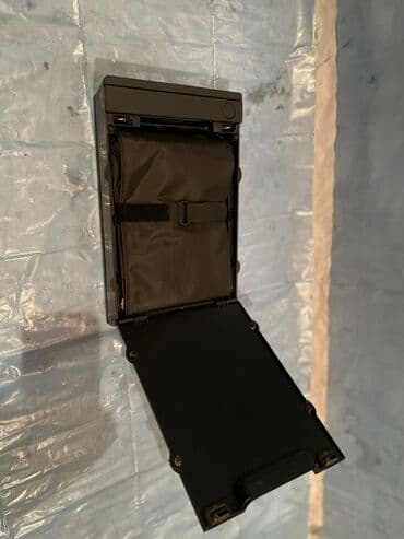 BMW E60 Чехол для лыж в заднее сиденье Бмв е60 правый руль Японец в