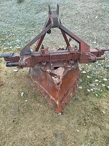 эксковатор токмок: Зерноочиститель зернометатель См-4 Отвал-рыхлитель (V-образный) для — 3