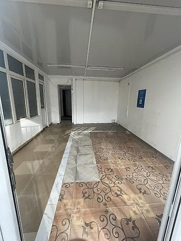 Аренда офисов, 40 м², В частном доме, 1 линия — 2