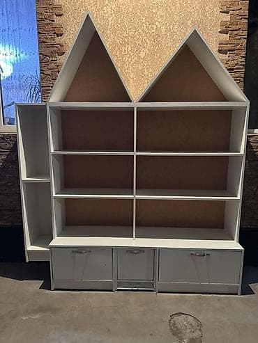 кубики деревянные: Детский стеллаж «Домики» - Материал: ЛДСП/МДФ белого цвета, задние — 2