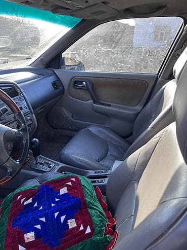 дверная карта субару: Nissan Primera: 2002 г., Автомат, Бензин, Седан — 3