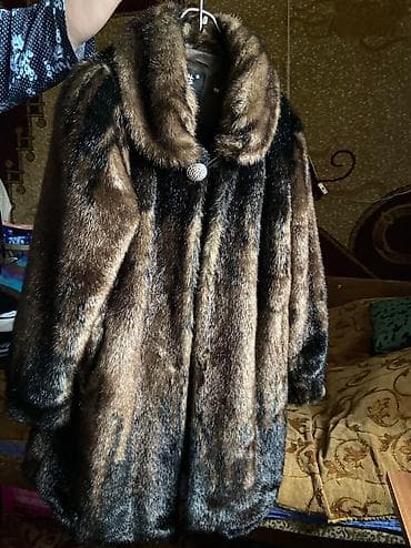 Искусственная шубка 3хл 1700 сом