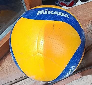 nike blazer: Продаю волейбольный мяч Mikasa V200W. Мяч в хорошем состоянии — 1