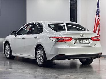 60000: Toyota Camry: 2021 г., 2.5 л, Автомат, Бензин, Седан — 3