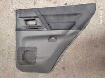 запчасти на мицубиси паджеро 2: Mitsubishi Pajero 3 W74 дверная обшивка, Митсубиси Паджеро 3 W74 — 1