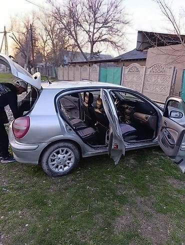 civic 1991: Nissan Almera: 2002 г., 1.5 л, Ручные, Бензин, Хэтчбэк — 5