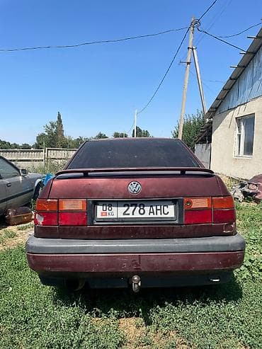 салквн тор: Volkswagen Vento: 1992 г., 2 л, Механика, Бензин, Седан — 2