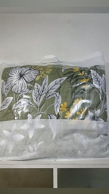 одеяло покрывало: Одеяло, Китай, Новый, Синтепон, Все сезоны — 6