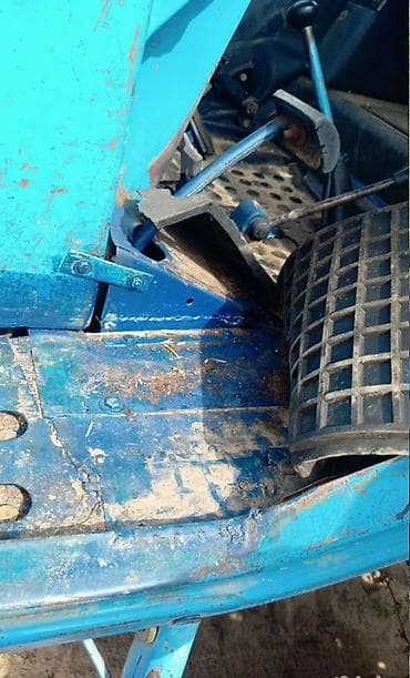 ручной стартер: Модель: 754, Б/у, 1979 г., С пресс-подборщиком — 7