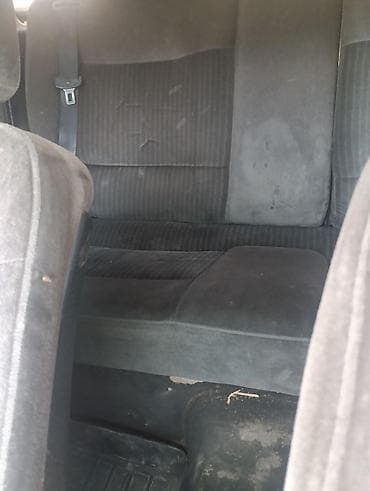 Audi 100: 1992 г., 2 л, Механика, Бензин, Универсал — 7