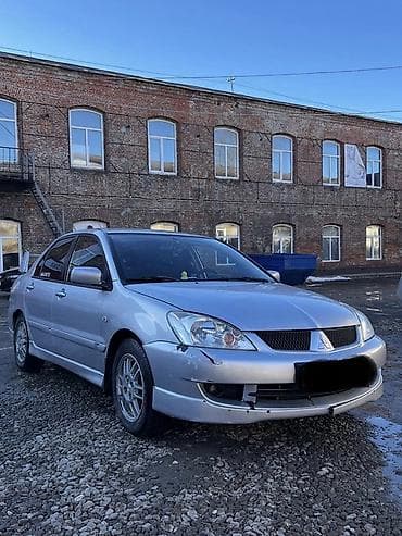Унаа сатуу: Mitsubishi Lancer: 2006 г., 1.6 л, Кол менен иштөөчү, Бензин, Седан — 2