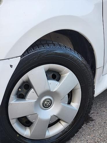 чехол на тайота ист: Toyota Ist: 2003 г., Автомат, Бензин, Хэтчбэк — 5