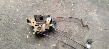 субару двери: Subaru BH5 Legacy замок двери центральный, Субару ВН5 центральный — 3