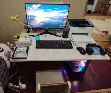 Парта, Б/у, Одноместная, Для девочки, Для мальчика, Детская, ДСП, Самовывоз, цвет - Бежевый