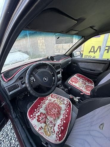 aion авто: Daewoo Nexia: 2009 г., 1.5 л, Механика, Бензин, Седан — 5
