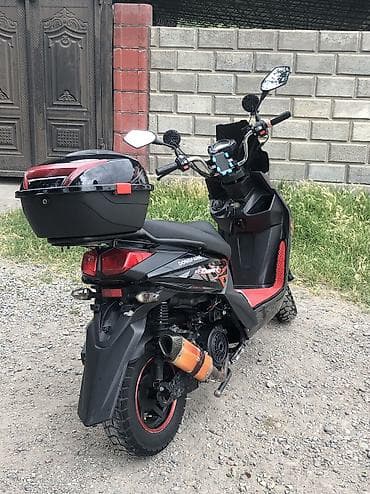 55: Продается скутер Вложения мелочь Стоит До фара и подсветка с пультом — 7