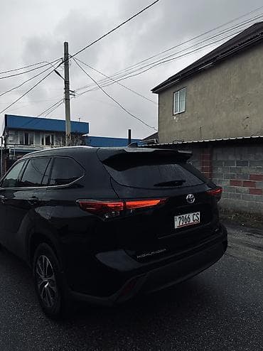 tayota spacio: Toyota Highlander: 2021 г., 2.5 л, Вариатор, Гибрид, Кроссовер — 7