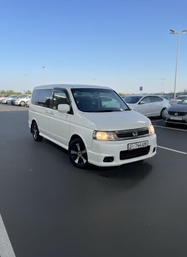 step: Honda Stepwgn: 2004 г., 2.4 л, Автомат, Бензин, Минивэн — 1