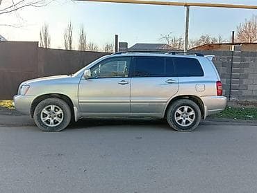 Toyota Highlander: 2001 г., 2.4 л, Автомат, Бензин, Внедорожник at lalafo.kg Toyota Highlander: 2001 г., 2.4 л, Автомат, Бензин, Внедорожник