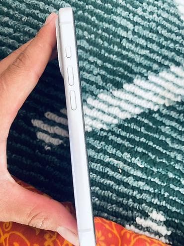 зор тв фудбол: IPhone 17 Pro, 256 ГБ Характеристики и сведения с устройства: - — 6