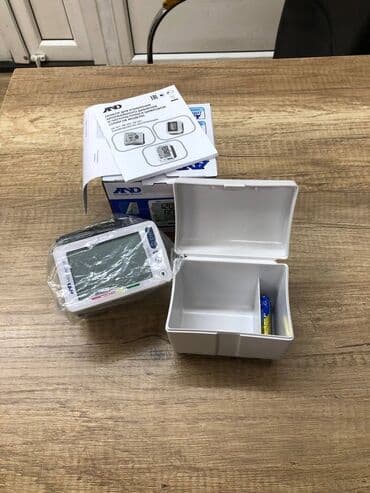 электронный тонометр цена: Автоматический тонометр на запястье AND (Эй энд Ди) UB-505 с крупным — 5