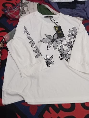 new balanc: Блузка, Трикотаж, В цветочек — 1