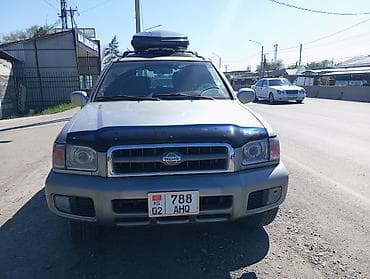 Nissan Pathfinder: 2001 г., 3.5 л, Автомат, Газ, Внедорожник
