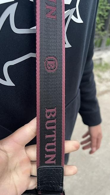 Сумка через плечо BUTUN, черная, с тиснением под крокодила