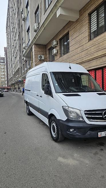 Услуги: Mercedes-Benz Sprinter, белый фургон (высокая крыша, длинная база) — 2