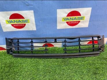 авто симуляторы: Решетка радиатора Volkswagen 2011 г., Б/у, Оригинал — 1